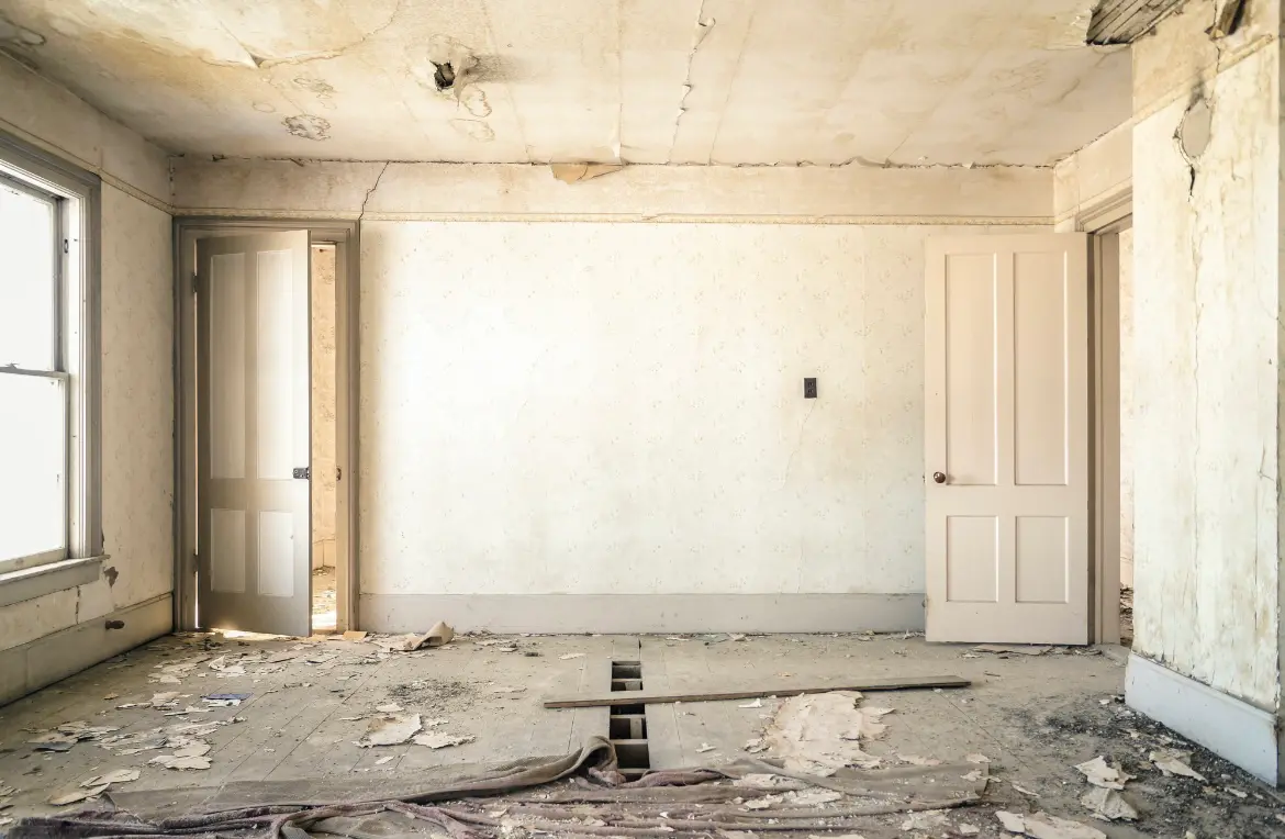 Waste disposal crew managing a cleanout project in Kachina Village